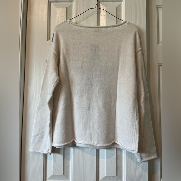 Wild Fable Women's Wide Crewneck Pullover Sweater Offwhite Blue Star, XS, NWT - Picture 10 of 12